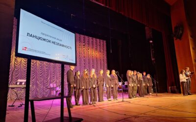 Разом – сильніші: студенти та викладачі коледжу на «Ланцюжку незламності»