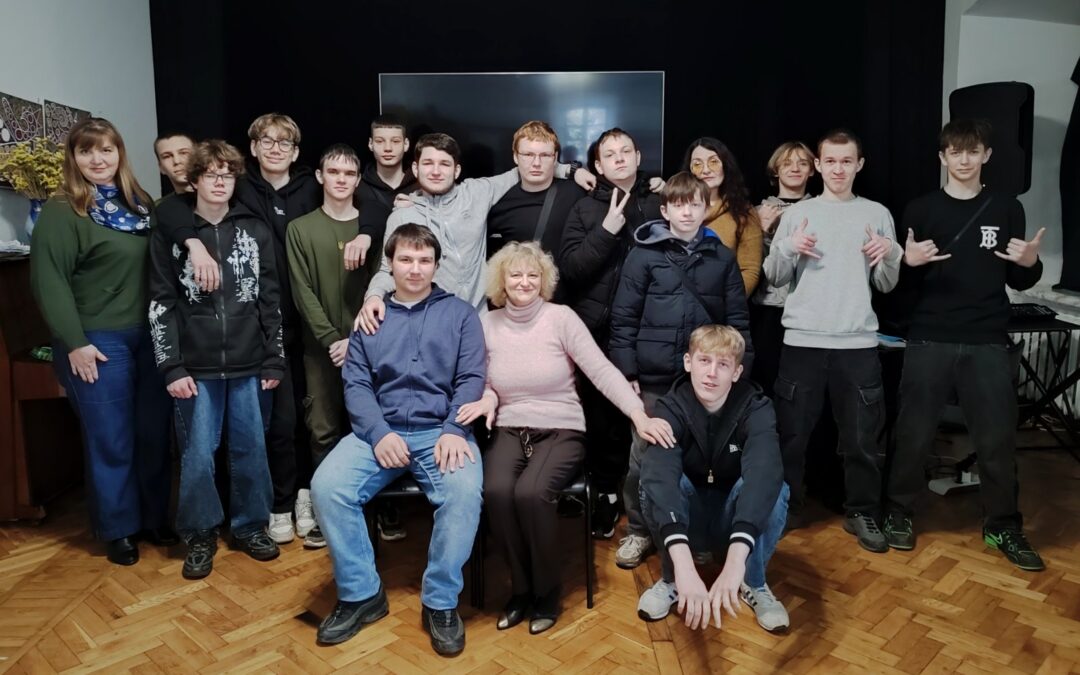 Хто сказав, що робітнича молодь не читає?